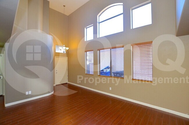 10129 E Carmel Ave in Mesa, AZ - Building Photo - Building Photo