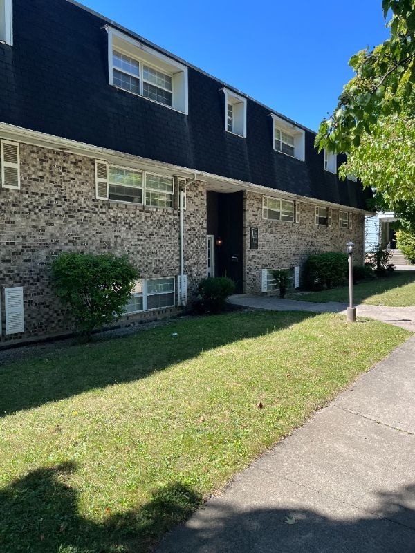 property at 333 N Detroit St