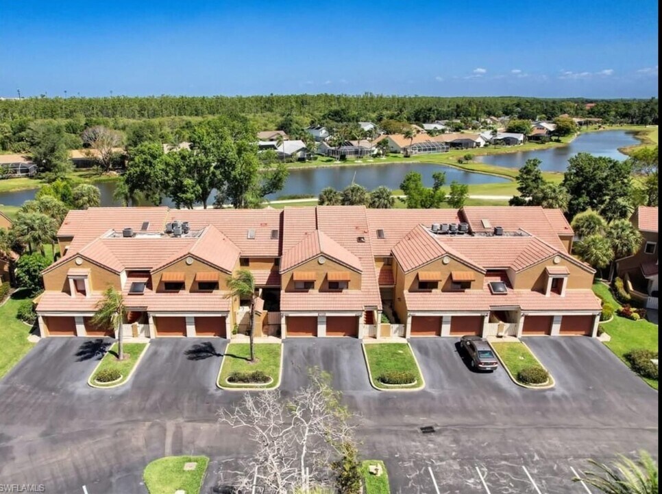 7141 Golden Eagle Ct in Ft. Myers, FL - Building Photo