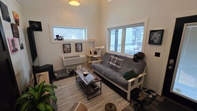 4213-4213 Trinity Rd in Duluth, MN - Building Photo - Building Photo