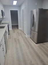 1285 Sylvian Dr in Macon, GA - Building Photo - Building Photo