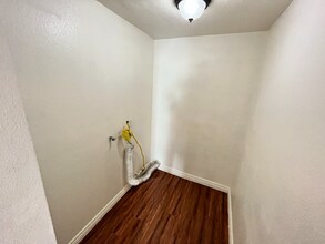 1602 N H St in San Bernardino, CA - Building Photo - Building Photo
