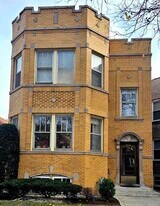6719 N Campbell Ave in Chicago, IL - Building Photo