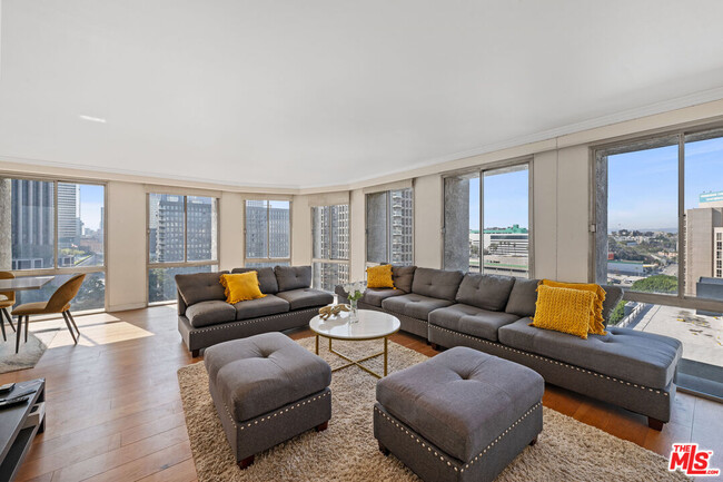 property at 800 W 1st St