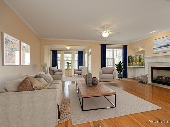 335 Bridgegate Dr in Cary, NC - Building Photo - Building Photo