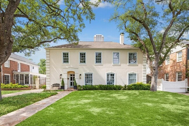 property at 2510 Locke Ln