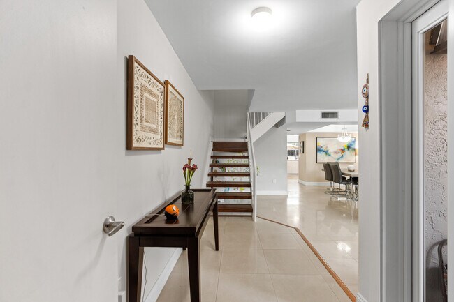 12319 NW 14th St in Pembroke Pines, FL - Building Photo - Building Photo