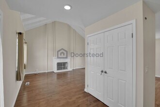 1492 Via Cancion in San Jose, CA - Building Photo - Building Photo