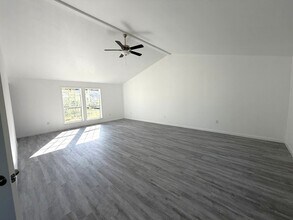 7430 Claiborne St in Houston, TX - Building Photo - Building Photo