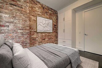 143 Ludlow St, Unit 4C in New York, NY - Building Photo - Building Photo