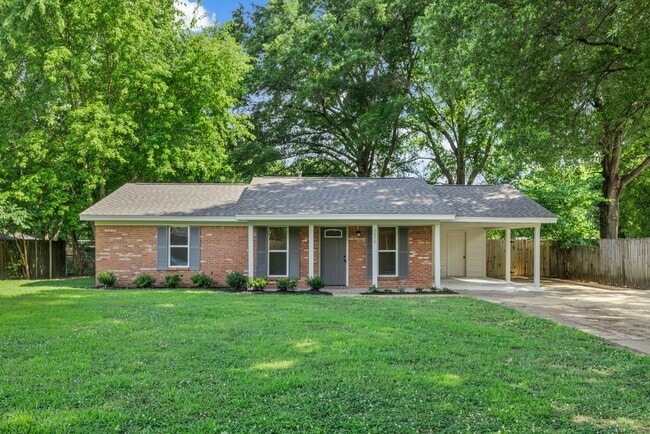 5279 Haynes Dr in Horn Lake, MS - Building Photo - Building Photo