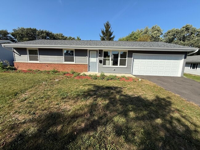 property at 1220 Kingston Ln