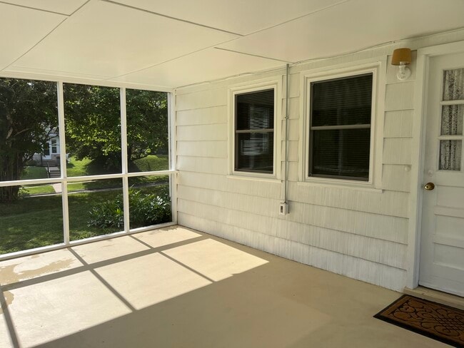 25 Cascade Ter in Burlington, IA - Foto de edificio - Building Photo