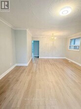 113 Confederation Dr in Toronto, ON - Building Photo - Building Photo