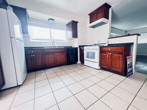 428 S Date St in Escondido, CA - Building Photo - Building Photo