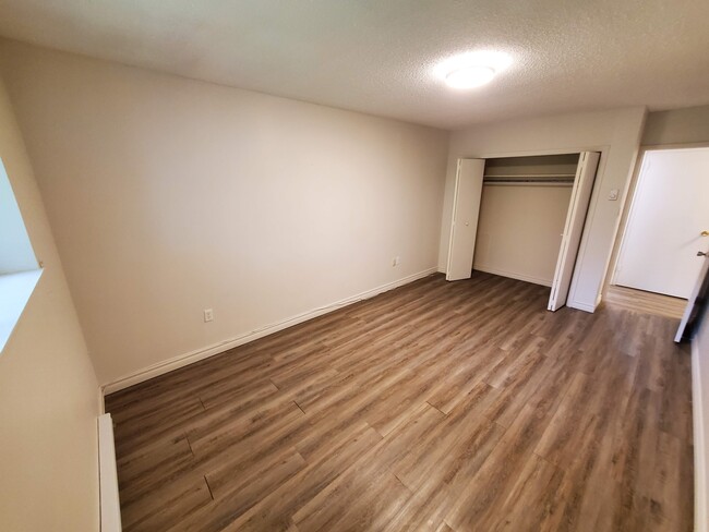 830 Howe Terrace in Prescott, ON - Building Photo - Building Photo