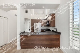 11022 N Indigo Dr in Fountain Hills, AZ - Foto de edificio - Building Photo