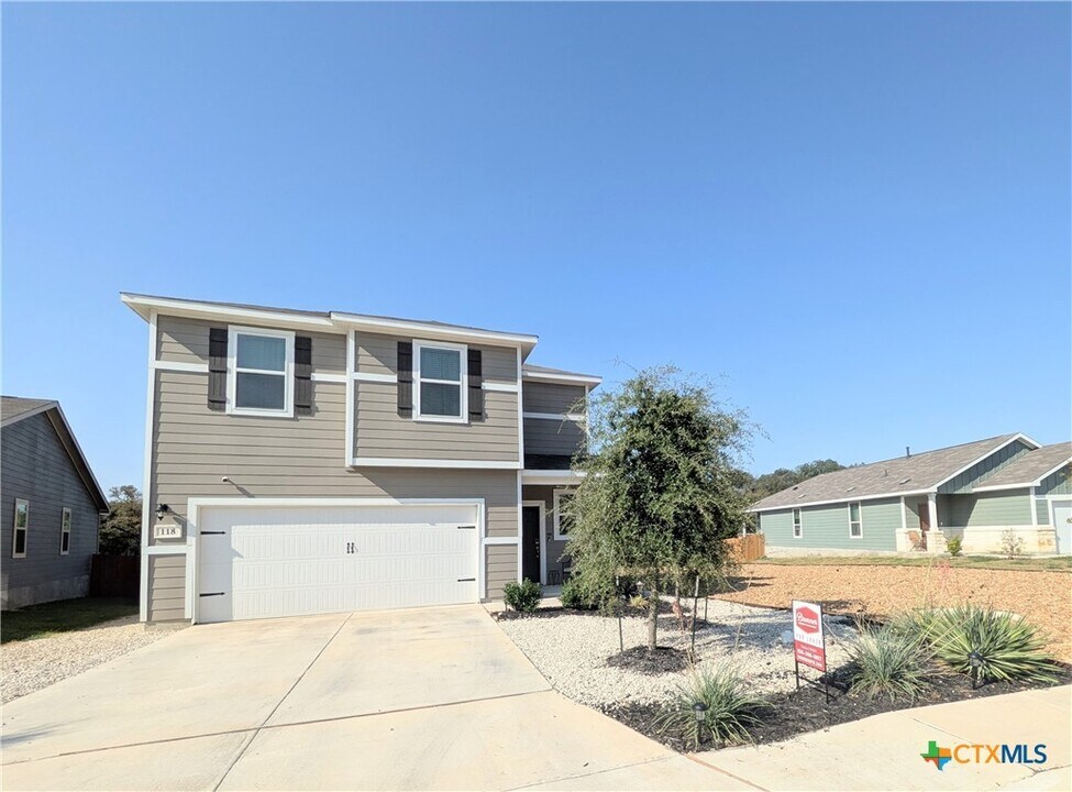 118 Canopy Oak Rd in New Braunfels, TX - Building Photo
