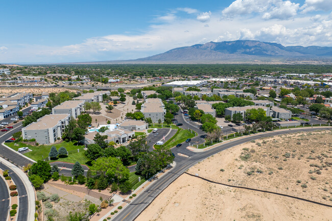 Odyssey Apartments in Albuquerque, NM - Building Photo - Building Photo