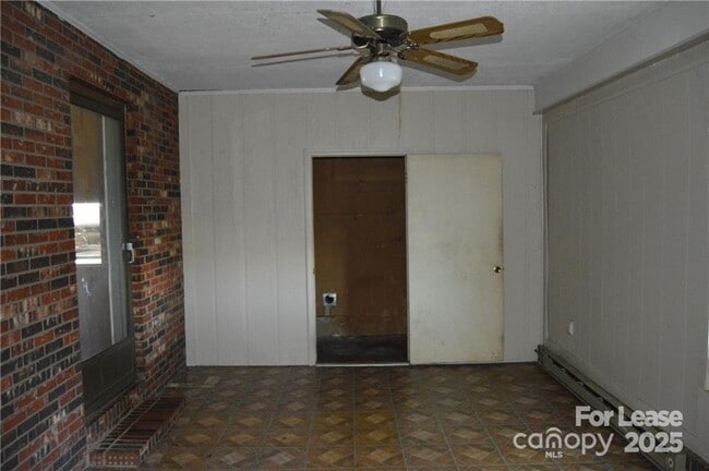 2210 Salisbury Hwy in Statesville, NC - Building Photo - Building Photo