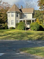 215 Sherman Ave in Hamden, CT - Building Photo