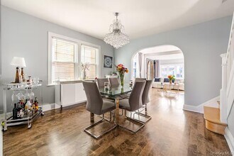 151-05 20th Rd in Queens, NY - Building Photo - Building Photo