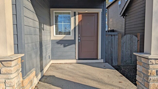 2942 SE Marston Ave in Hillsboro, OR - Building Photo - Building Photo