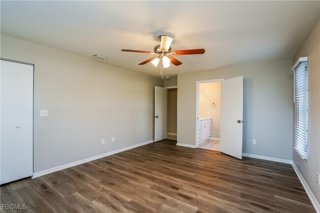 property at 1929 NW 20th St
