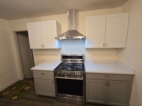 2604 Sunnybrook Rd in Richmond, VA - Building Photo - Building Photo