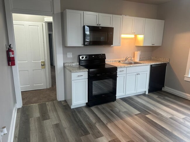 property at 39 E Willow St
