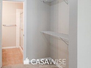 2208-444 44 Ave NW in Edmonton, AB - Building Photo - Building Photo