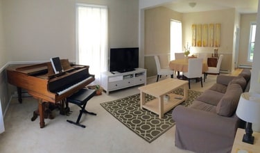 42 Downing St in Concord, NH - Building Photo - Building Photo