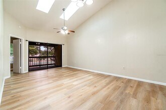 2924 S Semoran Blvd in Orlando, FL - Building Photo - Building Photo