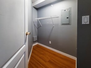 7760 Granville Ave in Richmond, BC - Building Photo - Building Photo