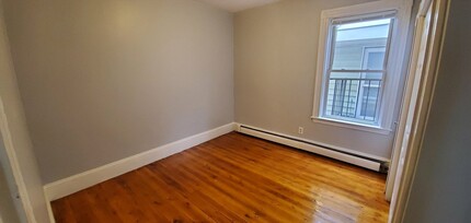 69 Mozart St, Unit 3 in Boston, MA - Building Photo - Building Photo