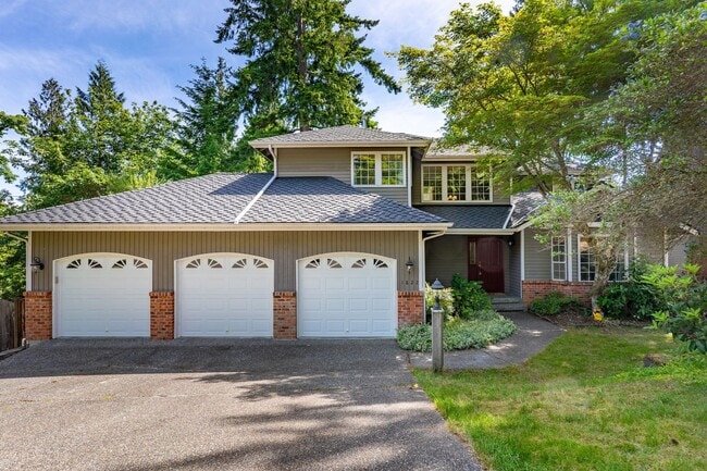 property at 1822 221st Pl NE