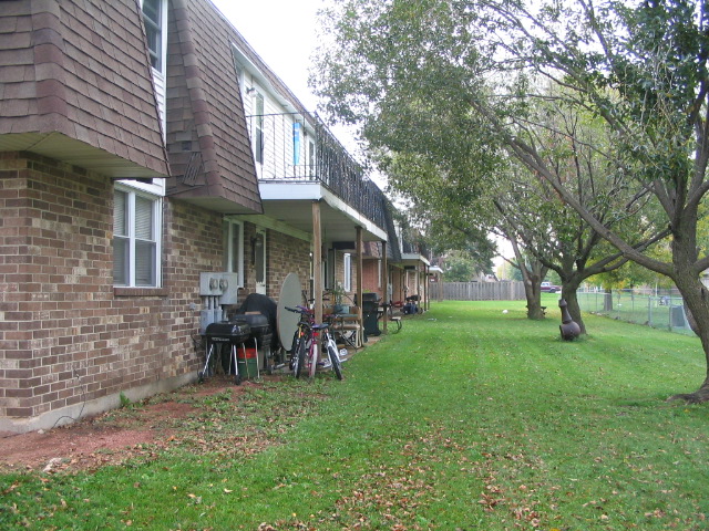 730 Schoen St in Green Bay, WI - Foto de edificio - Building Photo