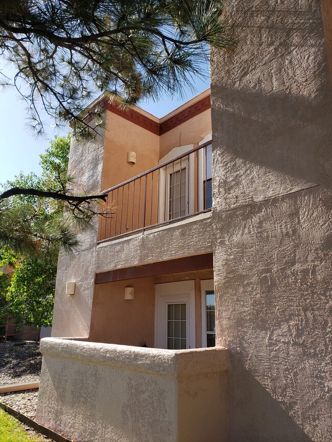 2501 W Zia Rd, Unit Building10Unit108 in Santa Fe, NM - Building Photo - Building Photo