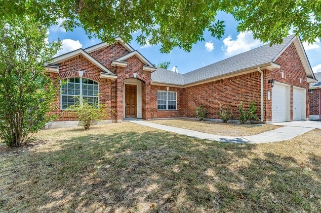 2204 Speidel Dr in Pflugerville, TX - Foto de edificio - Building Photo