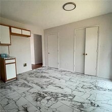 1116 Raleigh Ct in High Point, NC - Building Photo - Building Photo