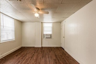 25 S 15th St in Belleville, IL - Building Photo - Building Photo