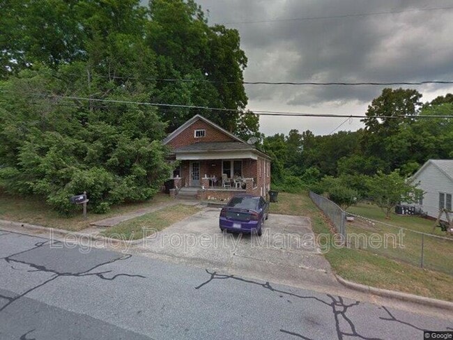 property at 805 Wicker St