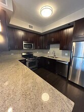 68 W Hubbard St, Unit 2302 in Chicago, IL - Building Photo - Building Photo