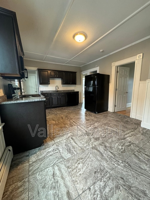 86 Bridge St in Agawam, MA - Building Photo - Building Photo