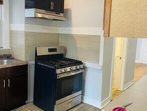 224 Bayview Ave in Jersey City, NJ - Building Photo - Building Photo
