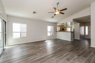 13402 W Watson Ln in Surprise, AZ - Building Photo - Building Photo