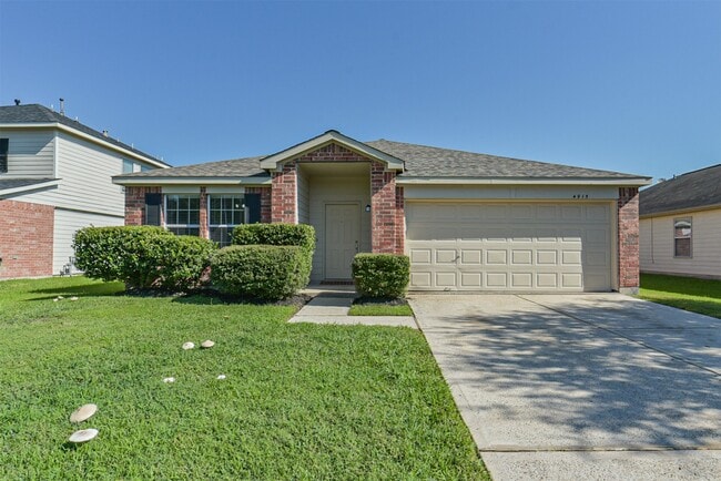 property at 4915 Winding View Ln