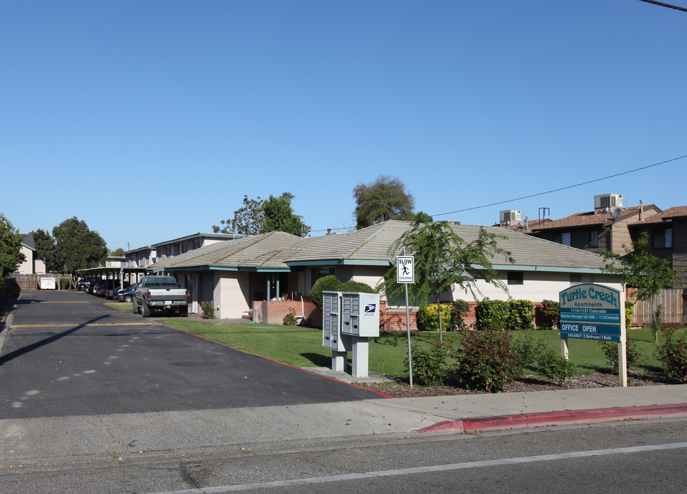 Turtle Creek I in Turlock, CA - Building Photo