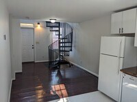 1528 Olive St photo'