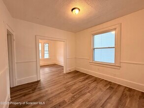 1104 Dartmouth St in Scranton, PA - Building Photo - Building Photo